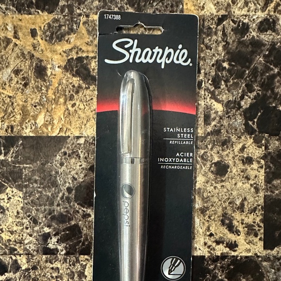 Pepsi x Sharpie Stainless Steel Marker - Picture 2 of 9